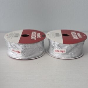 2 Maker's Holiday Wired Edge Ribbon White w/ Silver Snowflakes 1.5 in X 30 ft
